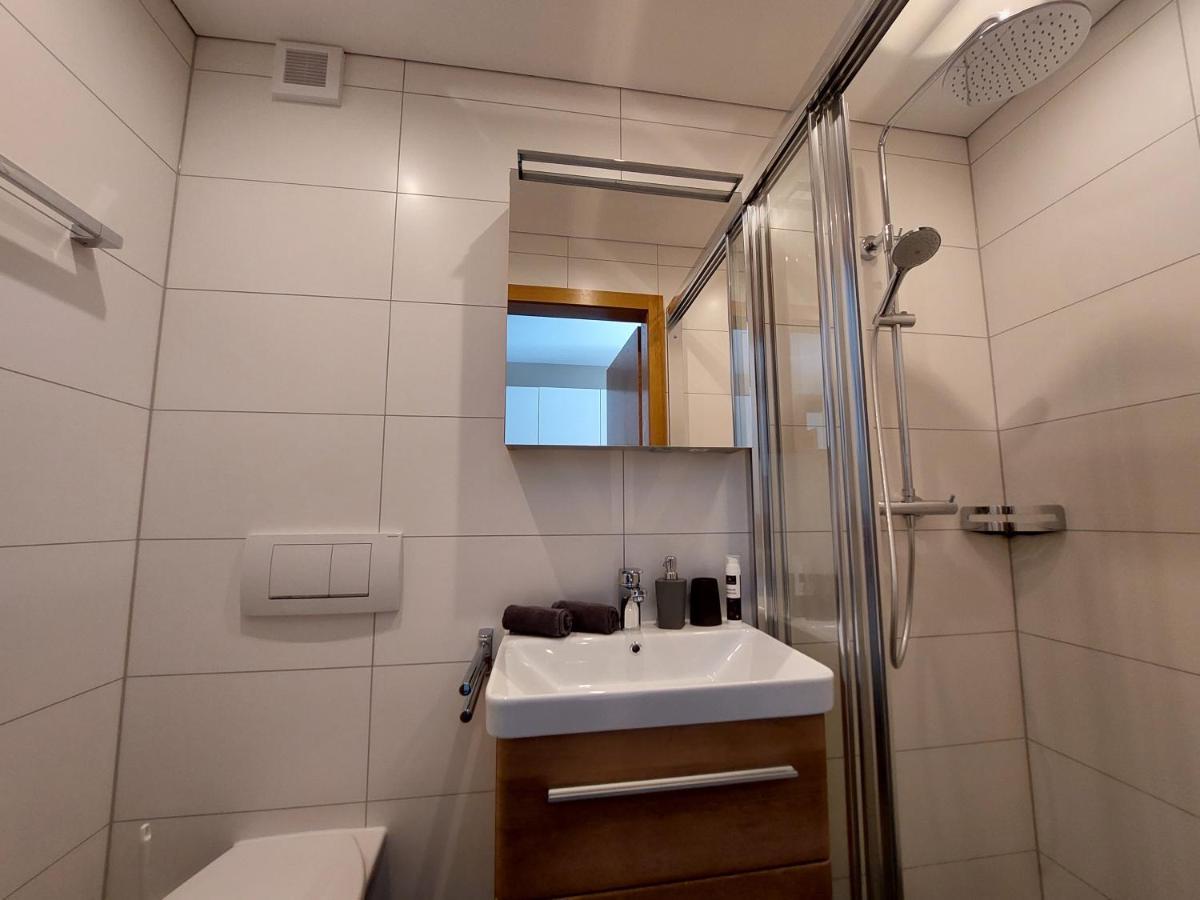 Апартаменты Haus Netzer Anita Шрунс Экстерьер фото